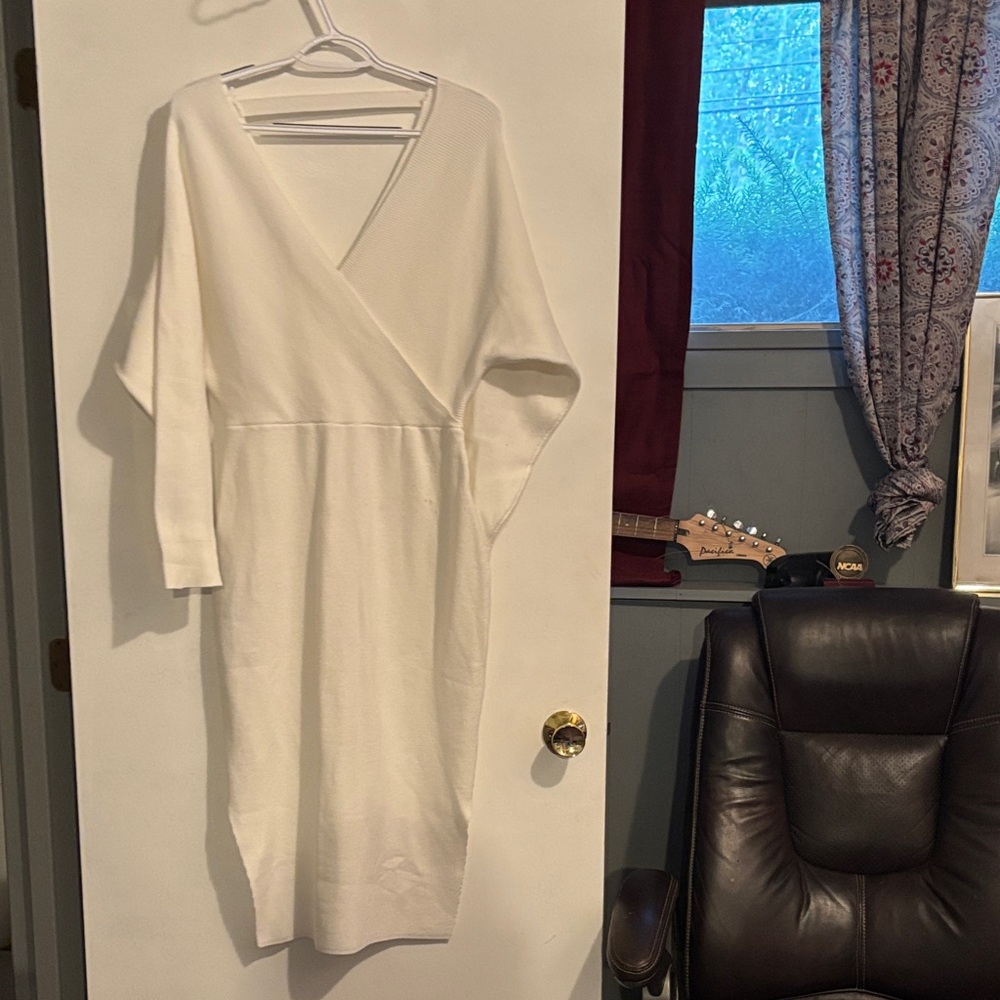Elegant White Women's Dress